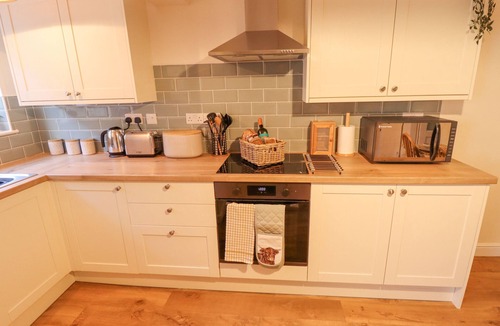 South Cave Cottage | Rose Cottage