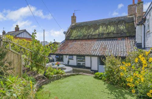 Reedham House | Rose Cottage