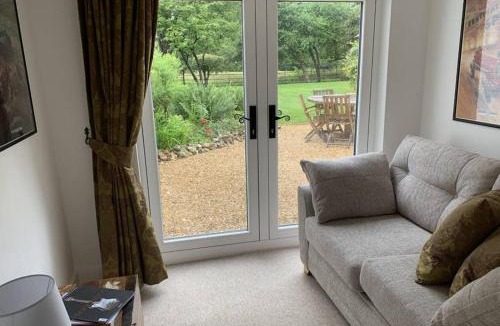 Rowlands Castle House | ROSE COTTAGE