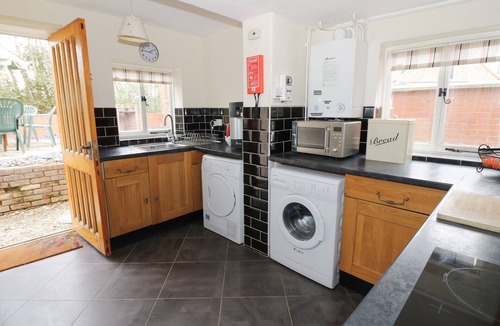 Upton upon Severn Cottage | Rose Cottage