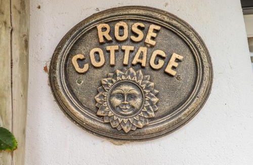 Dawlish House | Rose Cottage in Holcombe