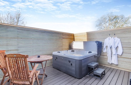 Northwich Cottage | Rose Cottage - UK45497