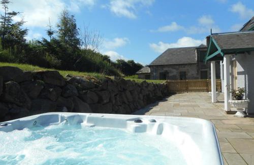 Blairgowrie House | Rose Cottage with Hot Tub