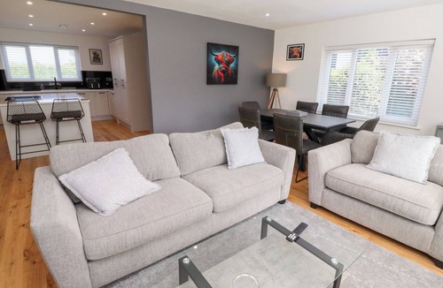 Dunstan House | ROSE COTTAGE, with open fire in Embleton