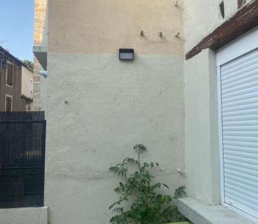 Plombiees-Les-Dijon Apartment | Rose dor