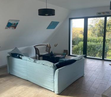 Breles Apartment | Rose et violette