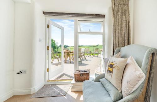 Milnthorpe House | Rose Garden Cottage