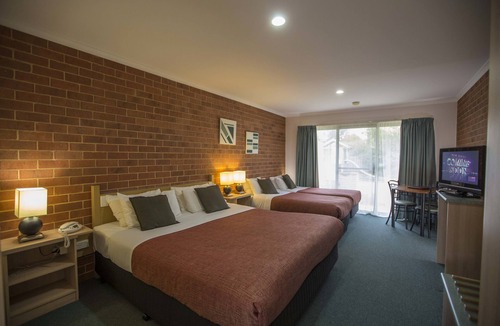 Belmont Hotel | Rose Garden Motel