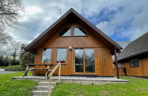 Saint Breward Cabin | RoseTree Lodge 3 bed Sleeps 6
