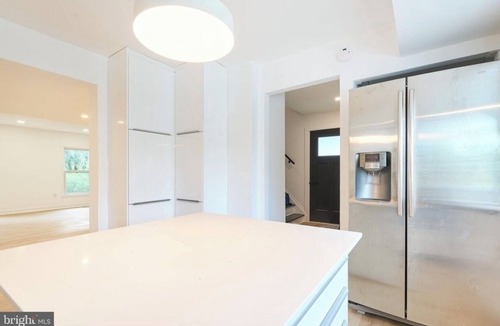 Alexandria West House | Rose Haven on Dover