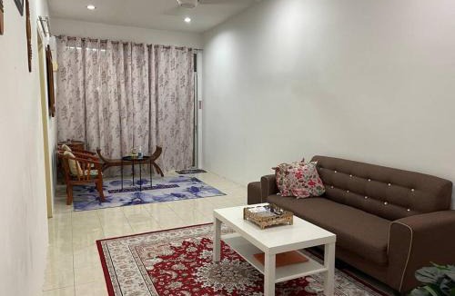 Seri Manjung Apartment | Rose Homestay