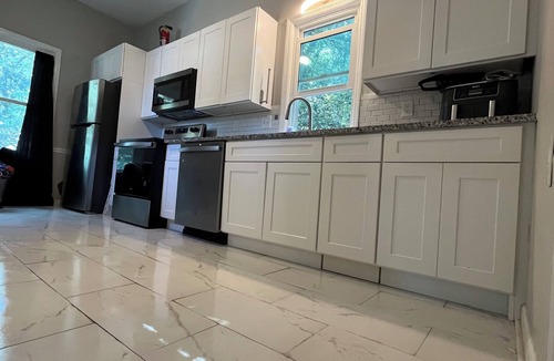 Lithonia House | Rose House