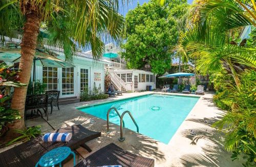 Historic Seaport Villa | Rose Lane Villas