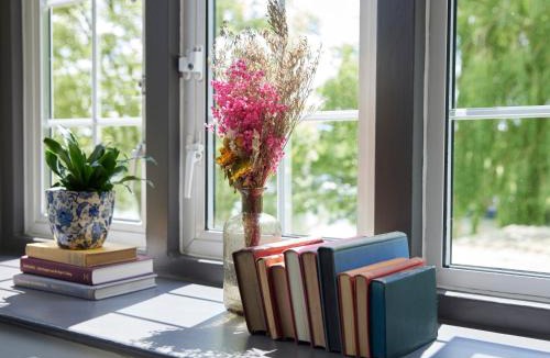 Standlake Hotel | Rose Revived by Chef & Brewer Collection