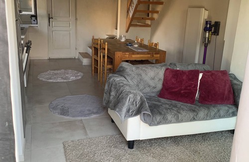 Montsegur-sur-Lauzon House | Rose's house