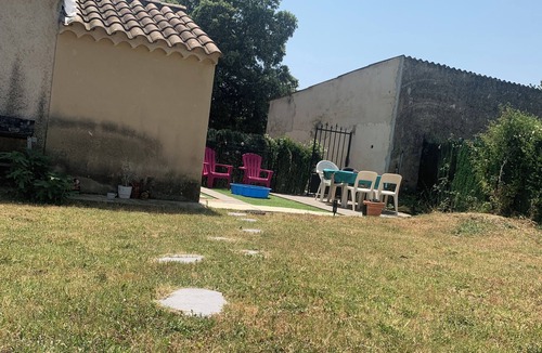 Montsegur-sur-Lauzon House | Rose's house