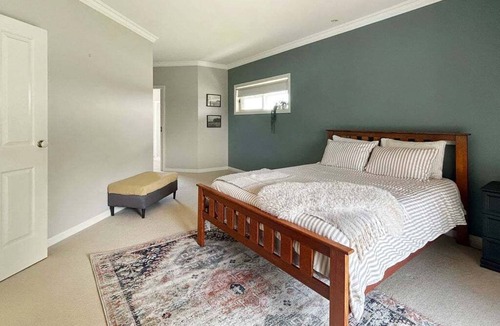 Heathmere Resort | Rose's on Flower Hill