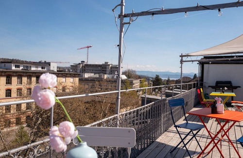 Oberstrass Apartment | Rose Suite · Elegantes 3-SZ Home mit Rosé-Design