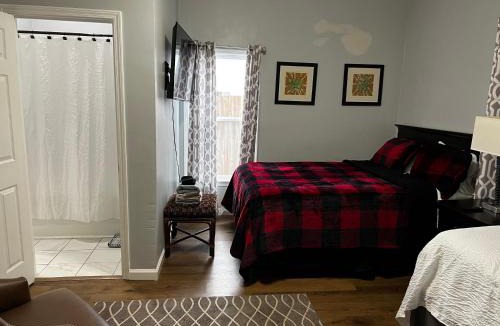 Wadley House | Rose
