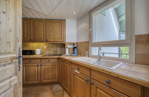 Duingt Apartment | Roseaux du château