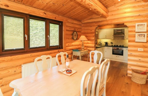 Carlton-in-Cleveland Cottage | Roseberry Lodge 3