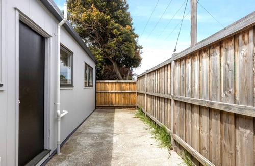 Capel Sound Apartment | Rosebud Beachfront Haven Coastal Bliss Five