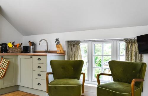 Philleigh Apartment | Roseland Roost - Uk49839