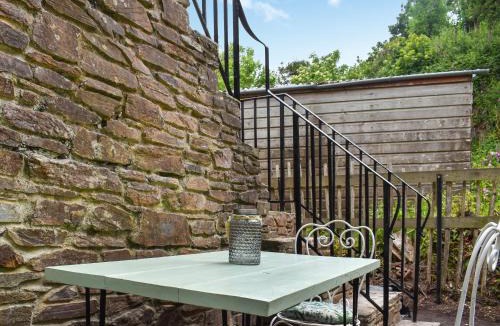 Philleigh Apartment | Roseland Roost - Uk49839