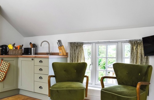 Philleigh Apartment | Roseland Roost - UK49839