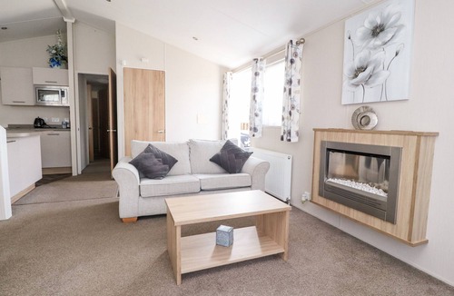 Morecambe Cottage | Rosella 38