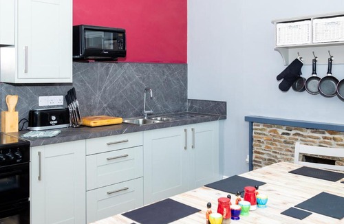 Par House | Roselyn House