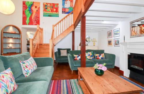 Crantock House | Rosemaddon