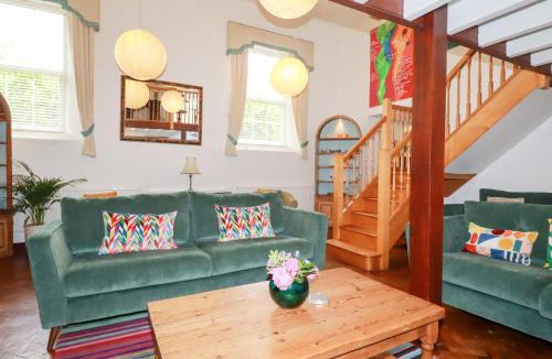 Crantock House | Rosemaddon