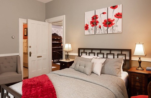 Utica Bed & Breakfast | Rosemont Inn Bed & Breakfast