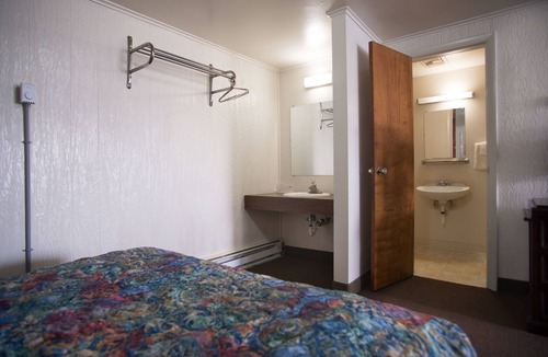 Bedford Hotel | Rosemount Motel