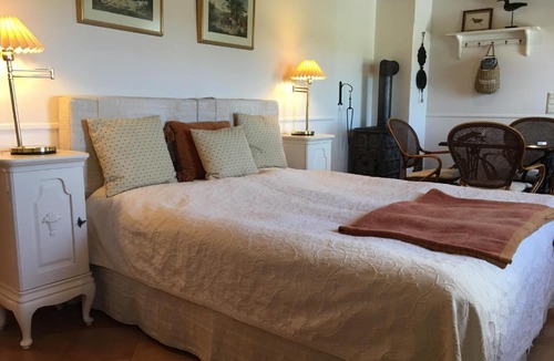 Nykobing Mors Bed & Breakfast | Rosengave