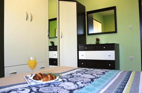 Lukoran Apartment | Roses Apartment