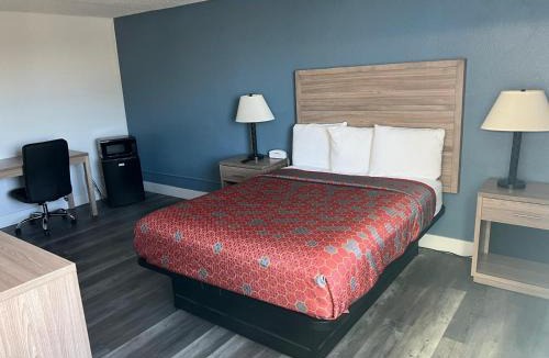 Roseville Hotel | Roseville Inn
