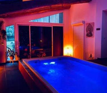 Saint-Georges-d'Esperanche Bed & Breakfast | Rosewood SPA