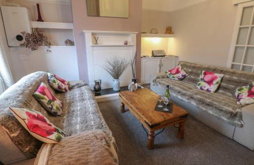 Durham House | Rosewood Cottage