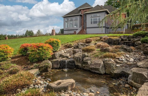 Cornelius House | Rosie's Retreat