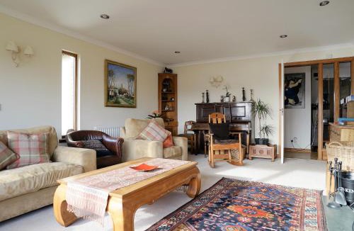 Kilcreggan House | Rosmuire