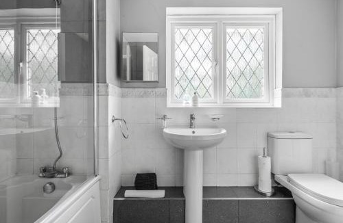 Great Notley House | Ross House