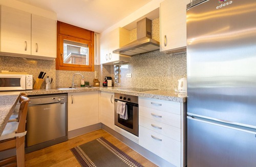 El Tarter Apartment | Rossinyol Apartment for 6, terrace facing El Tarter