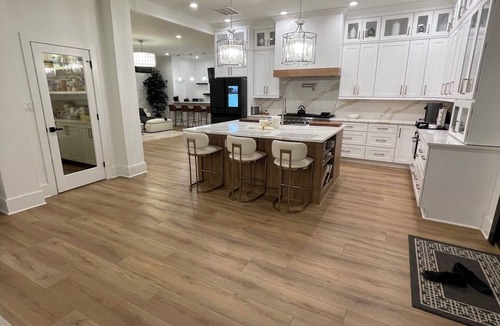Roswell House | Roswell Downtown Canton St. Entertainer's Dream