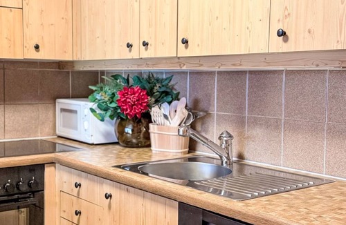 Murren Apartment | Rottal 4 Bett Wohnung by Interhome