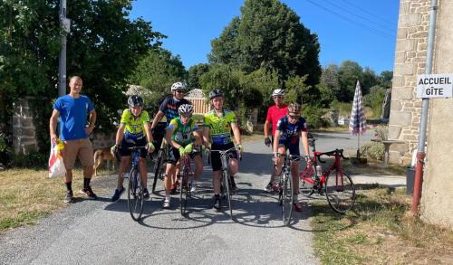 Champagnat Hostel | Roue d'escampette Gîte d'étape et de séjour