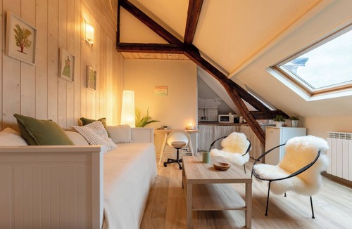 Rouen City Centre Apartment | Rouen City Center – Direct View of Saint-Maclou