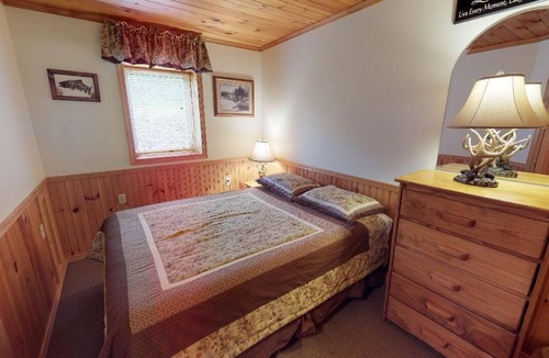 Sabinsville Cabin | Rough Cut Lodge - Suite 5