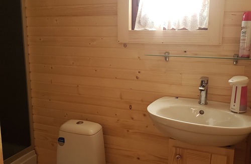 Laragne-Monteglin Bed & Breakfast | Roul'hotes